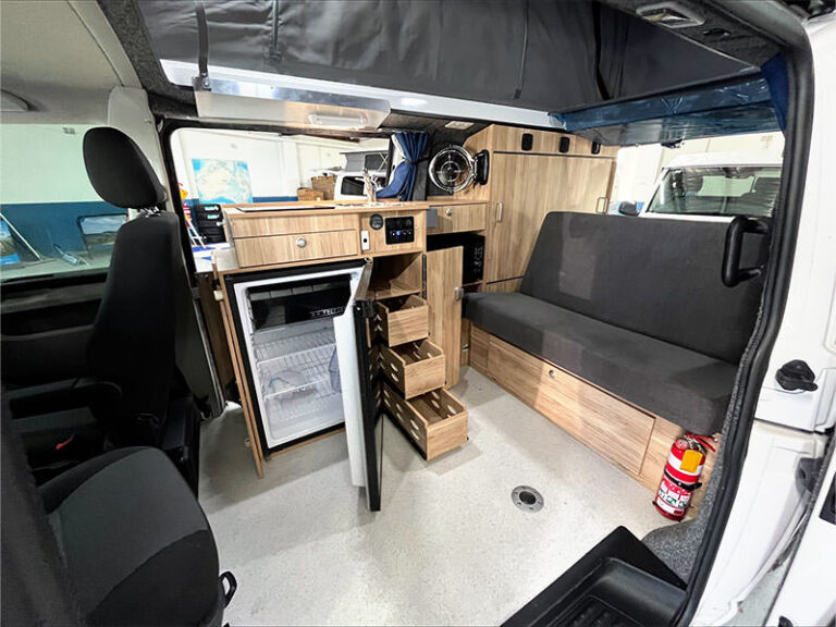 1180-Stock-VW-T6-Transporter_2018_1