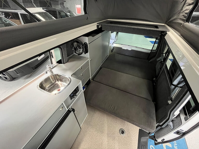 #1192-Frontnine-Campervan-VWT5-4-Motion-10